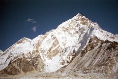 04 Nuptse From Changri Glacier With First View Of Everest.jpg
